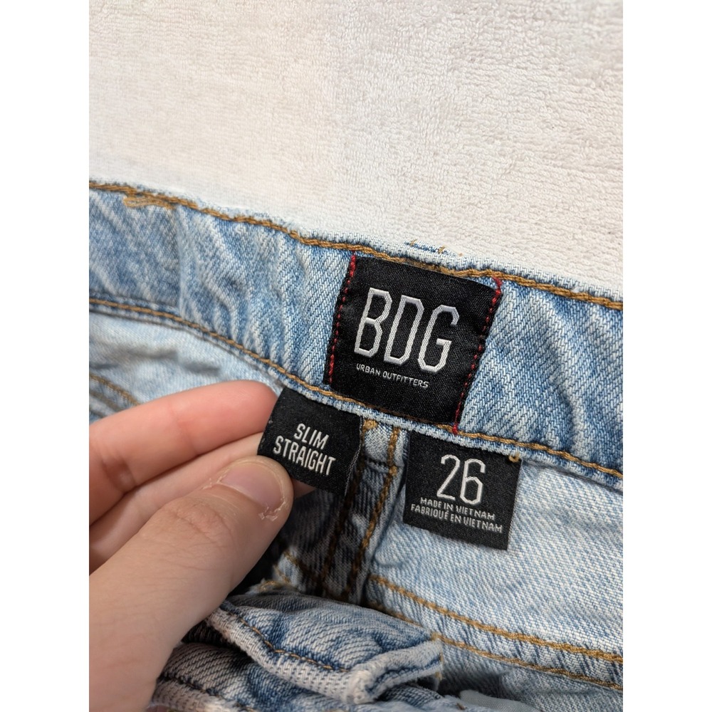 BDG urban outfitters slim straight light wash 100% cotton jeans size 26 - Picture 2 of 5